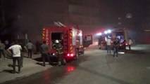 Son dakika haberi | Cizre'de çıkan yangında 1 iş yeri, 1 araç ve 3 ev hasar gördü