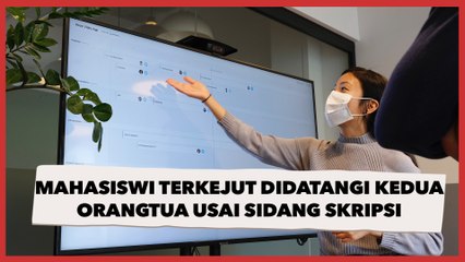 Bikin Haru, Mahasiswi Terkejut Didatangi Kedua Orangtua usai Sidang Skripsi