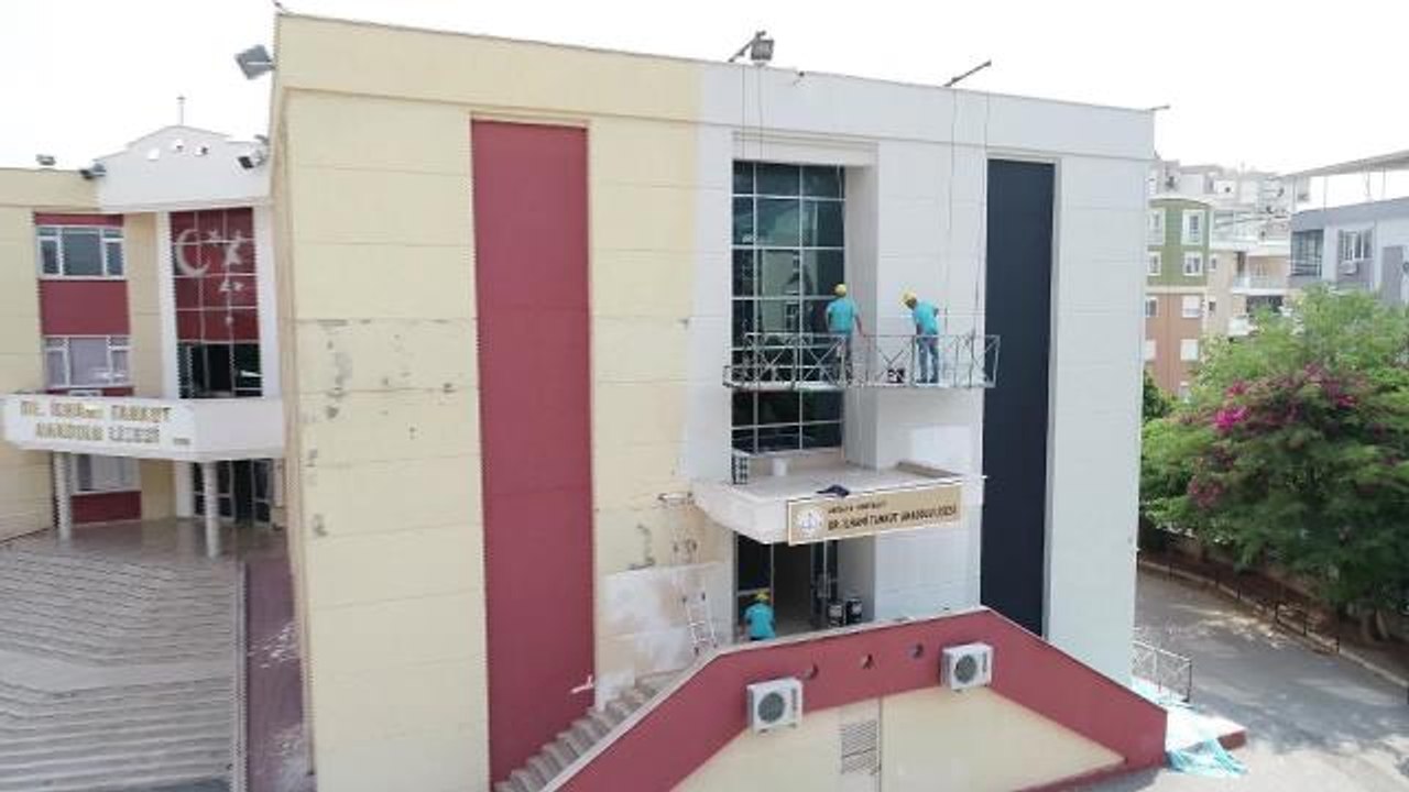 Konya haberi... Konyaaltı Belediyesi, Okulları Yeni Döneme Hazırlıyor