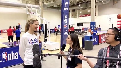 Carolyn Moos 6'5'' - https   t.co 1BiGmcpdSd