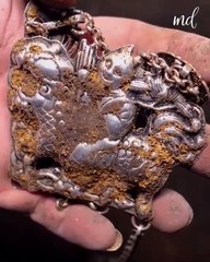 penemuan  harta karun