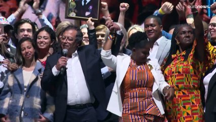 La "democracia multicolor" de Petro: la investidura del primer presidente de izquierda de Colombia