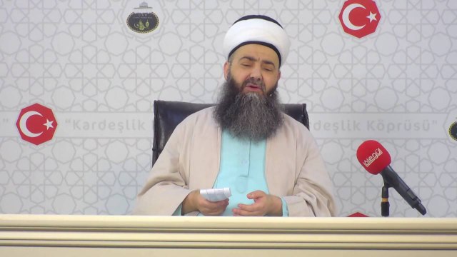 Süleyman Efendi Cemaatinin Üstadı Ahmet Arif Hocamıza Rabbim Rahmet Eylesin Yolunu Daim Eylesin.