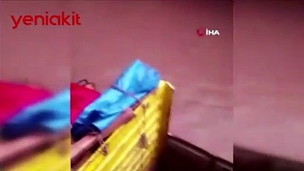 Uşak’ta şiddetli yağış sonrasında su baskınları yaşandı