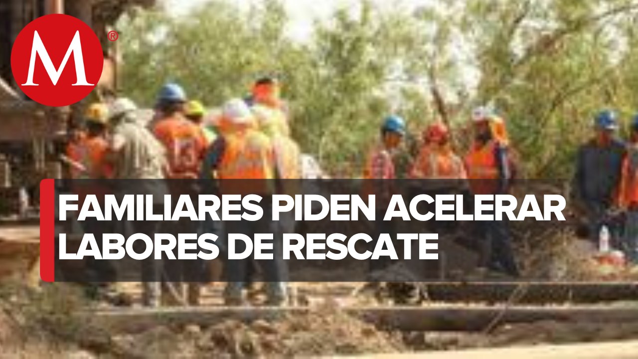 AMLO llega a Coahuila y recorre mina con 10 trabajadores atrapados en Sabinas