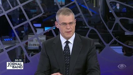 Helicóptero cai no pico do Jaraguá