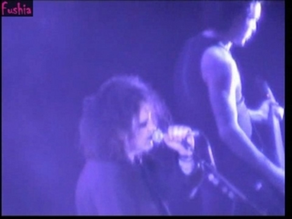 Cure - Bercy 2008 - 02 - Prayers for rain