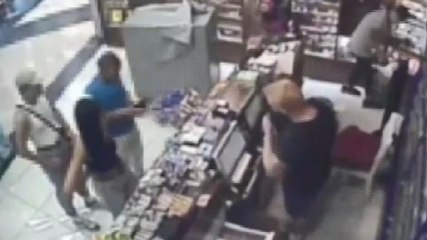 Sevgili olmak istedi; Üzerine Pitbull saldılar, kulağı koptu