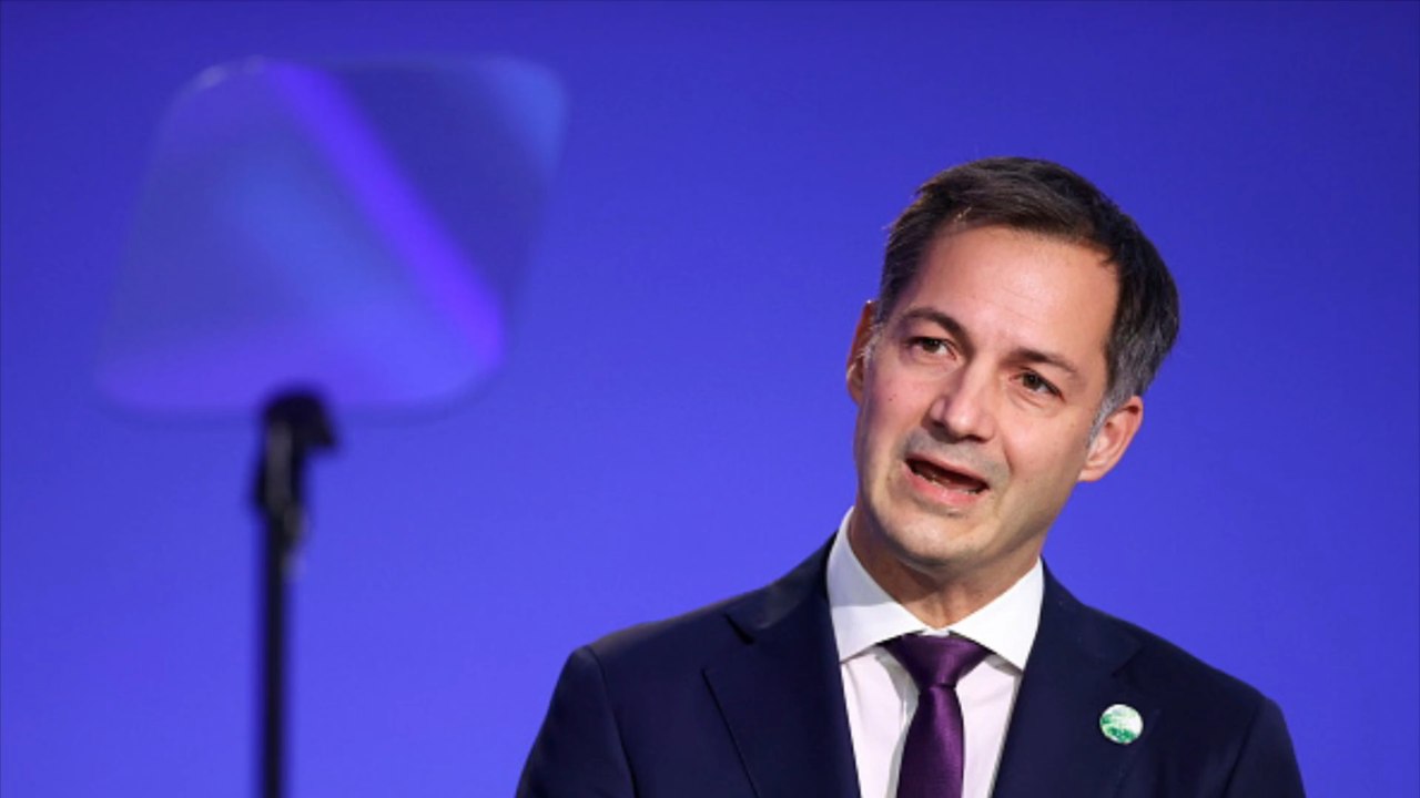 Ministres, députés et bourgmestres: voici combien gagnent nos politiques!