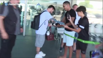 Messi aterriza en Barcelona para descansar y es preguntado sobre su regreso al club