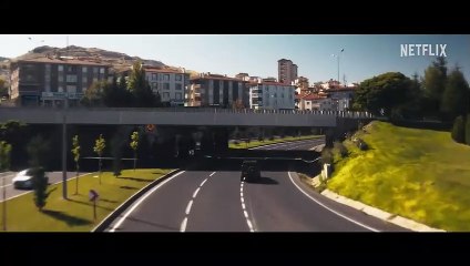 Netflix'in yerli yapımı Aşıklar Bayramı'ndan ilk fragman