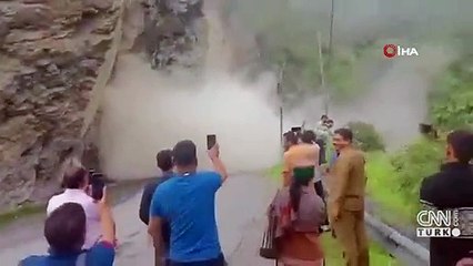 Hindistan’da sel felaketi: 1 ölü, 2 yaralı