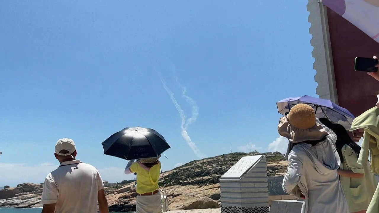 China continúa sus ejercicios militares alrededor de Taiwán