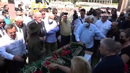 Gazeteci Hamdi Türkmen son yolculuğuna uğurlandı