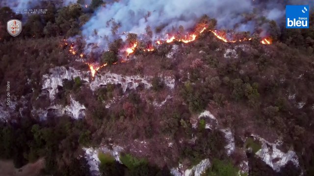 Incendie sur les contreforts de Chartreuse à Voreppe et à la Buisse