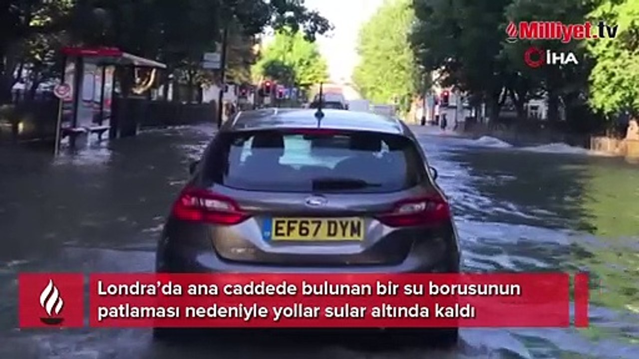 İngiltere'de su borusu patladı, sokaklar göle döndü