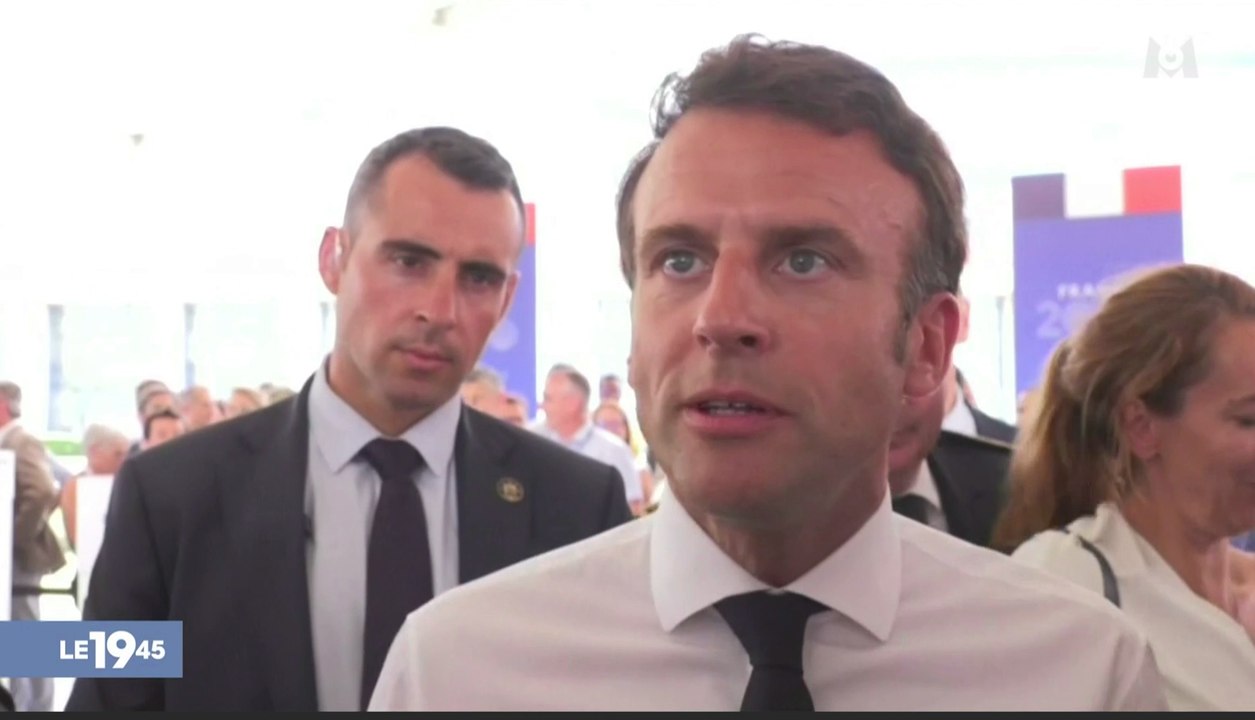 Zapping du 13/07 : Agacé, Emmanuel Macron balaie la polémique Uber Files