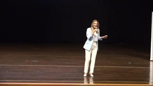 Van haberleri... Aylin Nazlıaka: Sandık Gelecek, Saray Düzeni Bitecek