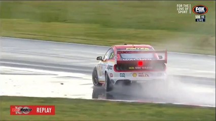 V8 Supercars 2022 The Bend Race 2 De Pasquale Epic Save