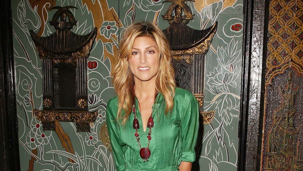 „stinkt noch jemand?“: ncis-star jennifer esposito postet merkwürdiges statement