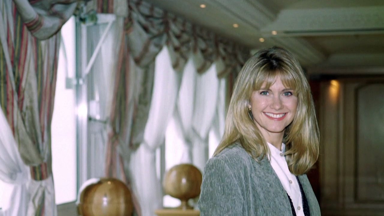 Olivia Newton-John, estrela de 'Grease', morre aos 73 anos