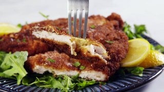 This Chicken Milanese Makes The Ultimate Chicken Cutlet