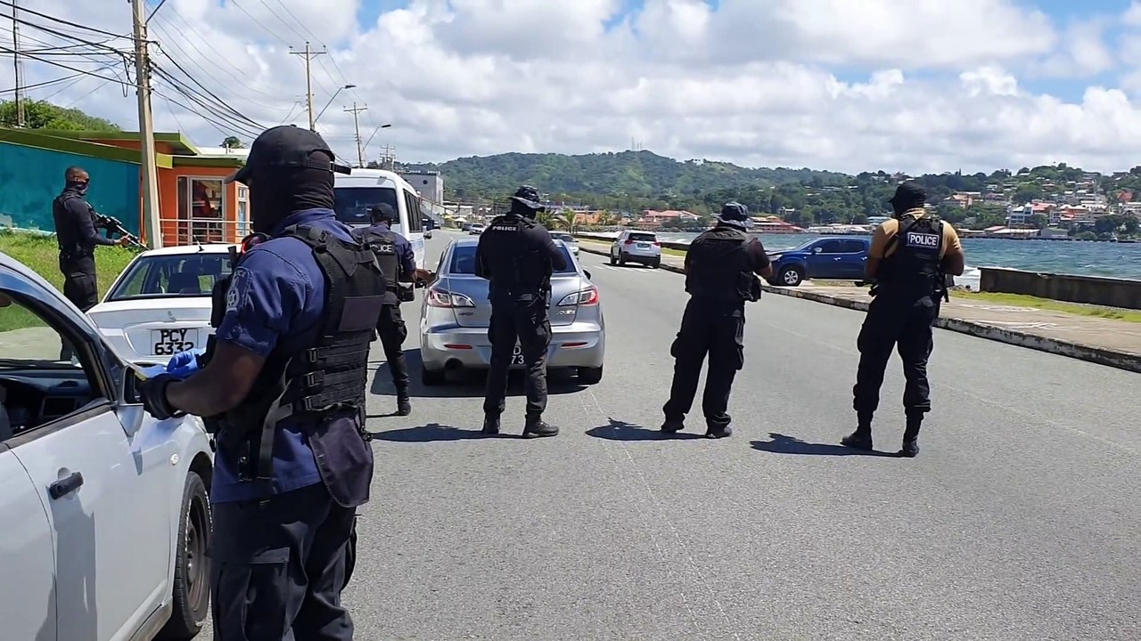 ROBBERY SUSPECTS HELD