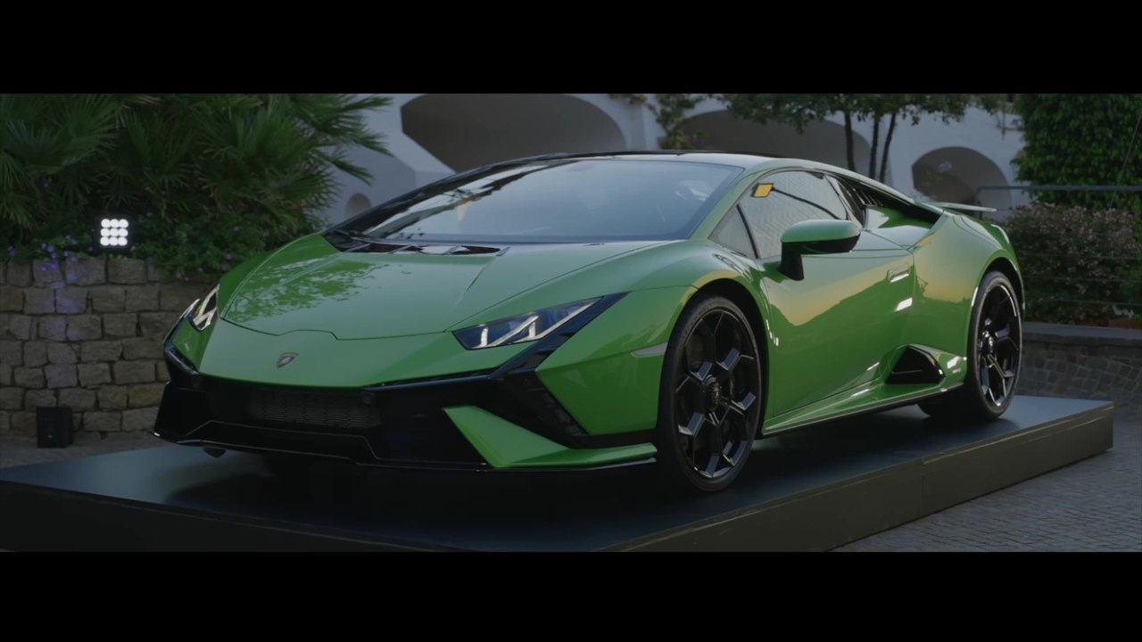 Lamborghini Summer Dinner in Poltu Quatu, Sardinien