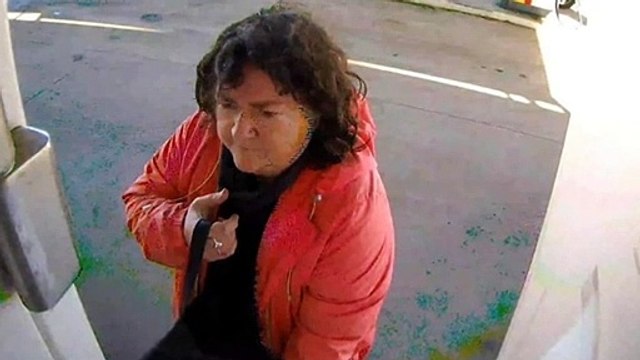 Body of missing South Australian woman found in Victorian paddock