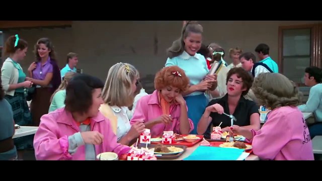 Bande-annonce de Grease : l'actrice Olivia Newton-John est décédée, John Travolta lui rend hommage