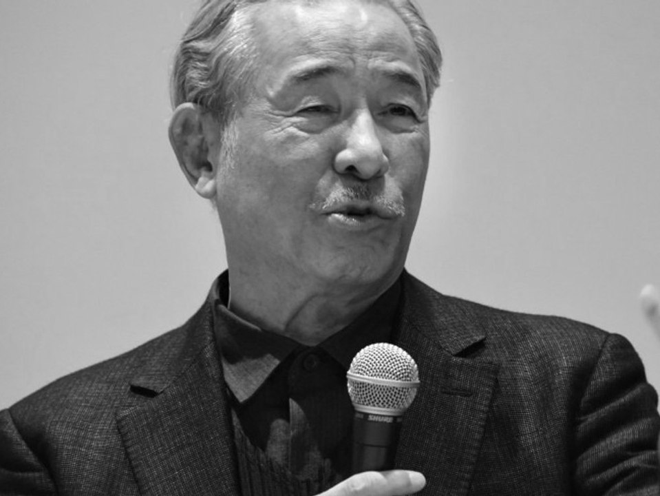 Trauer um Issey Miyake: Der japanische Modedesigner ist gestorben