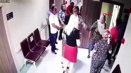 'Amerika beni dinliyor' dedi, doktora silah çekti!