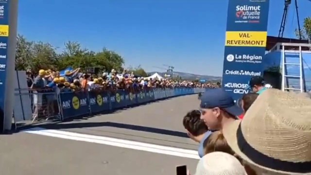 Tour de l'Ain 2022 - Rémi Cavagna frustré ! Jake Stewart la 1ère étape et leader, Romain Cardis 2e !