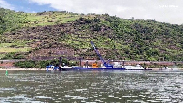 Rhenus Pater läuft trocken: Niedrigwasser auf dem Rhein schadet der Binnenschifffahrt