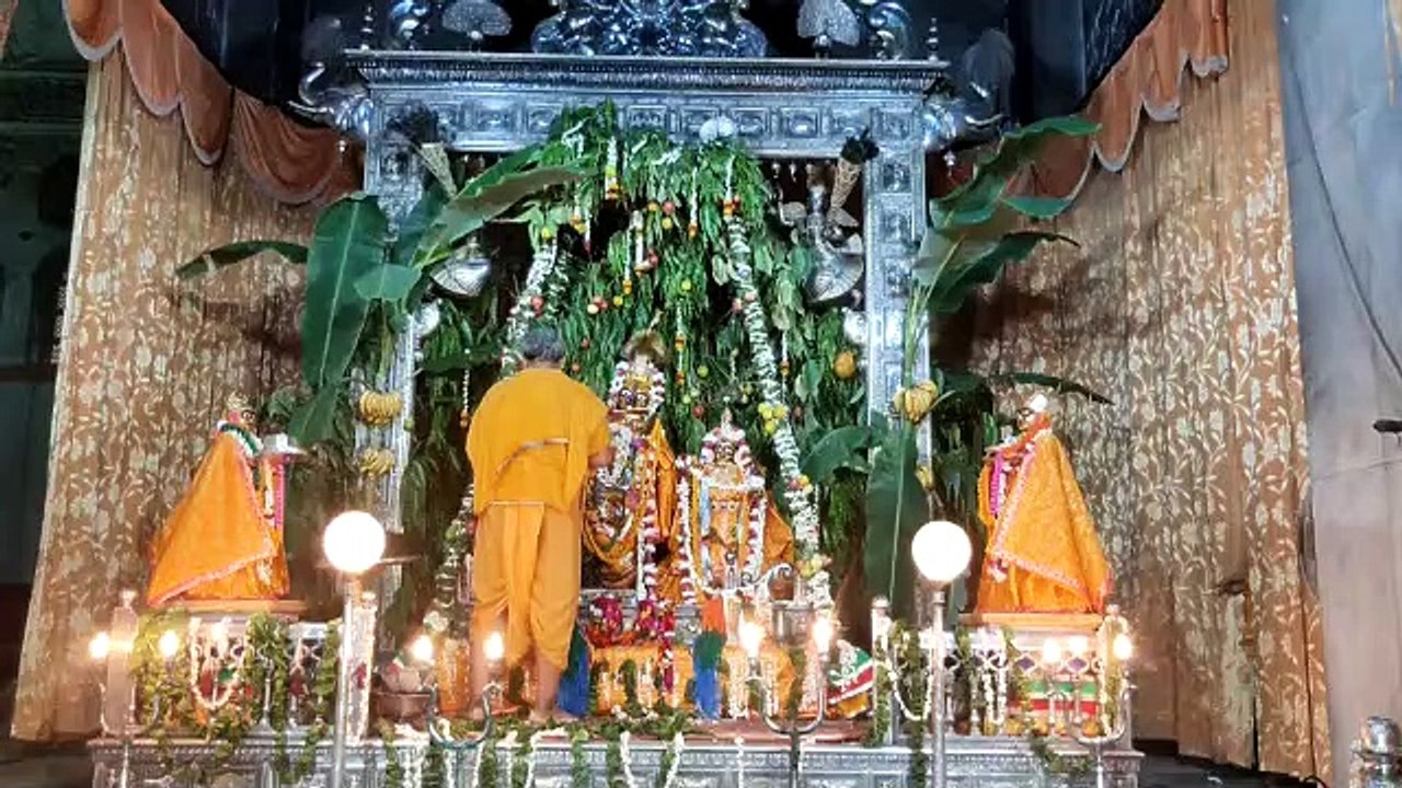 गोविंददेवजी के दरबार जन्माष्टमी महोत्सव का उल्लास, ठाकुरजी को धारण करवाई पवित्रा