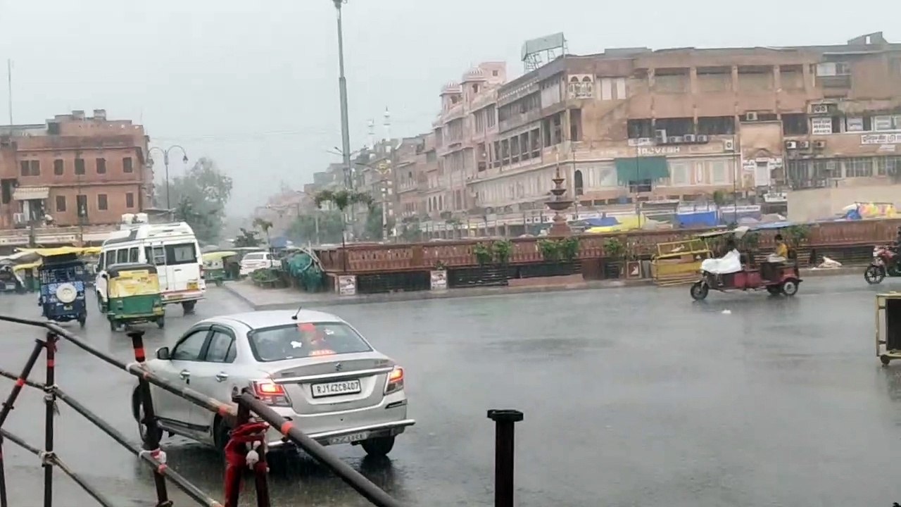 कल 16 जिलों में बरसात का अलर्ट , प्रदेश में अगल...