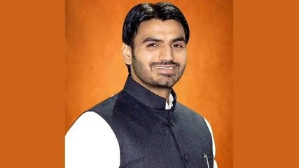 UP Police exposes Shrikant Tyagi's political links; VVIP sticker on vehicle given by SP leader Maurya