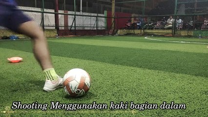 Materi  SHOOTING - TEKNIK DASAR SEPAKBOLA