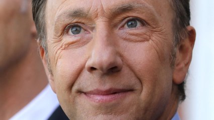 GALA VIDEO - Stéphane Bern, ses émouvantes confidences sur son enfance : « J’ai été battu "