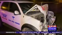 Se reporta brutal accidente vial de una ambulancia frente a Palmerola