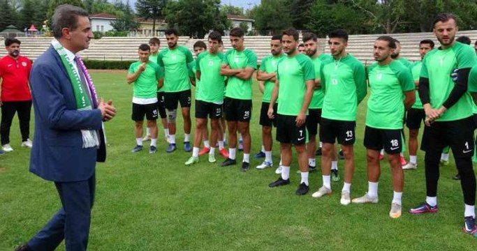 Isparta haber | Isparta Valisi Aydın Baruş: Isparta 32 Spor, kent için önemli bir marka