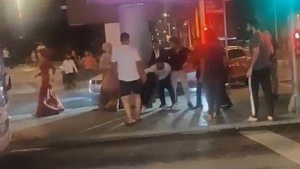 Son dakika haberi! DÜĞÜN KONVOYUNDAKİ KAVGA KAMERADA