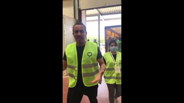 Haluk Levent sel bölgesinden Ne olur bunları göndermeyin diyerek uyardı