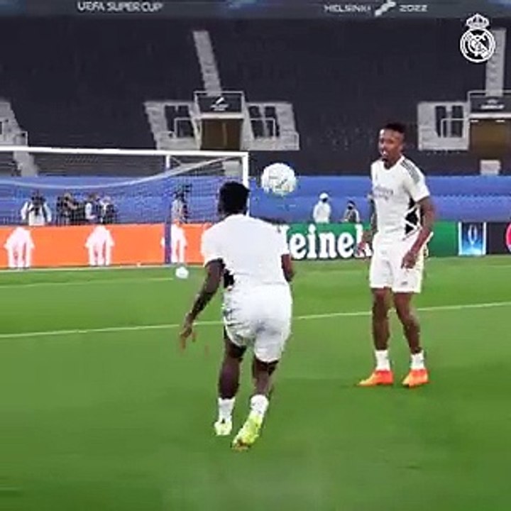 El Real Madrid, entrenando antes de la Supercopa de Europa contra el Eintracht / REAL MADRID