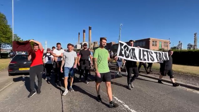 Hundreds of workers at Grangemouth Oil Refinery walkout in pay dispute