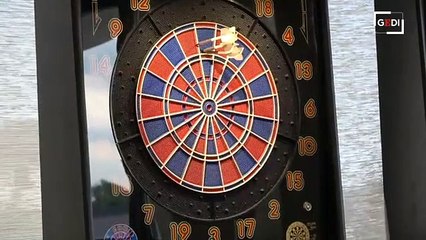 La Robin Hood delle freccette