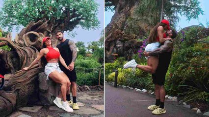 Juju Salimeni curte o dia em parque da Disney com o namorado