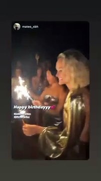 Jade et Joy Hallyday fêtent leurs anniversaires à Saint-Barth