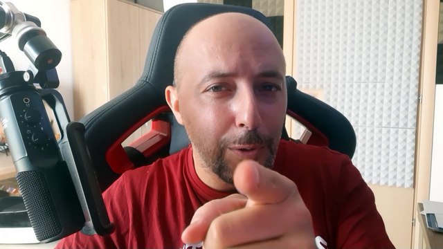 “Ilary tradita proprio da lui”. Totti-Noemi spunta Emanuele, proprio lui. Si scopre tutto