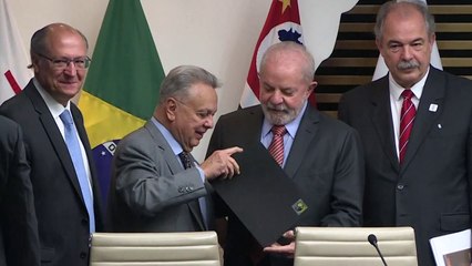 Lula promete a empresários ‘credibilidade, estabilidade e previsibilidade’